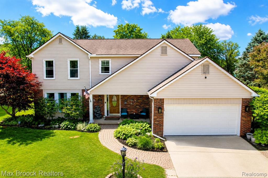 8952 Cynthia Court, Commerce Twp, MI 48382 — front exterior