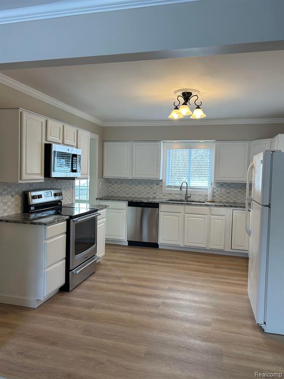 4610 WHITE LAKE Road, White Lake, MI 48383 — Photo 3