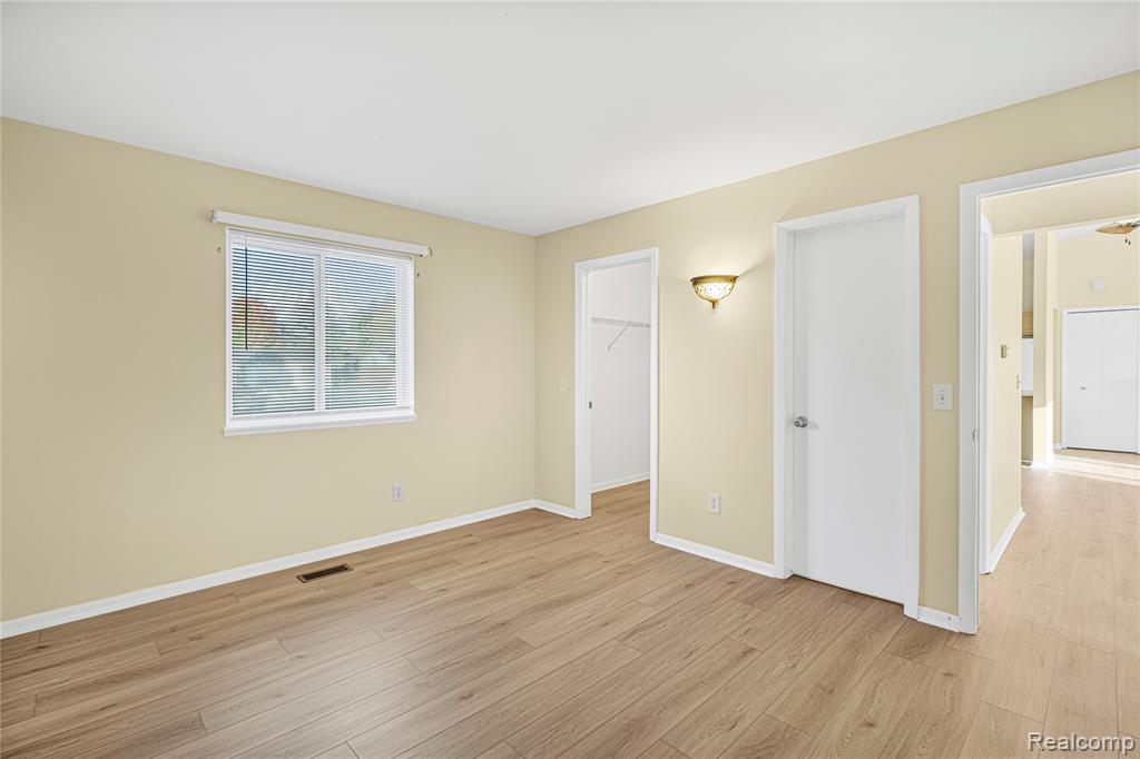 6068 Hearthside Place, Grand Blanc, MI 48439 — Photo 40
