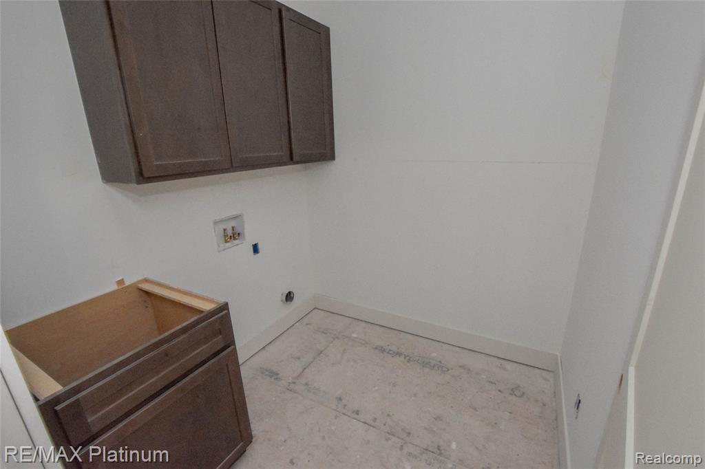 4570 Stillmeadow, Howell, MI 48843 — Photo 25
