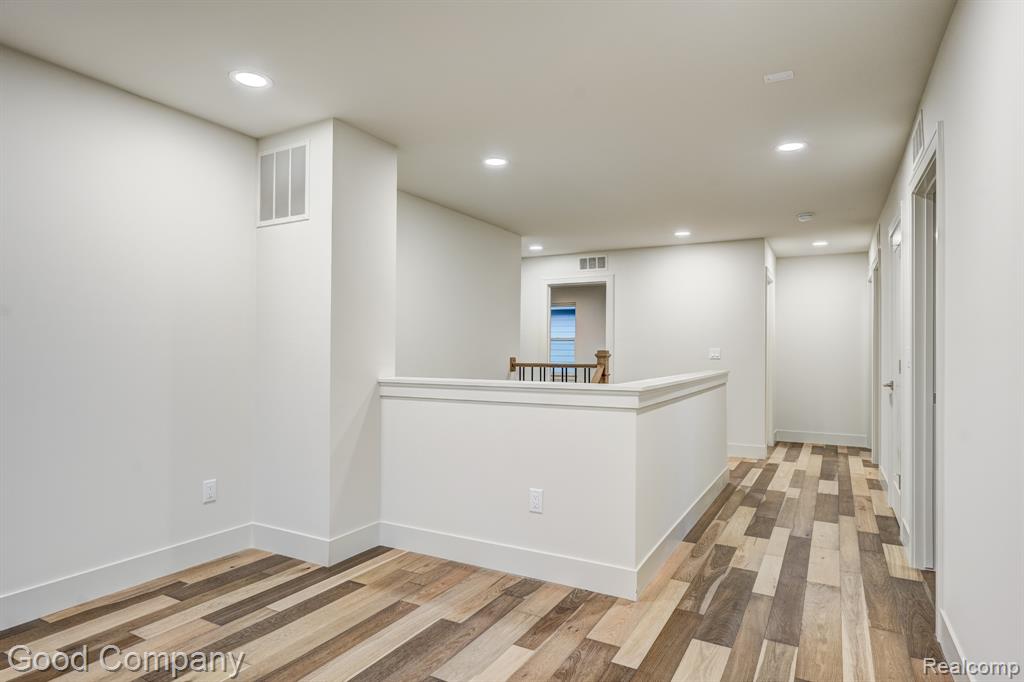 812 Irving Avenue, Royal Oak, MI 48067 — Photo 39