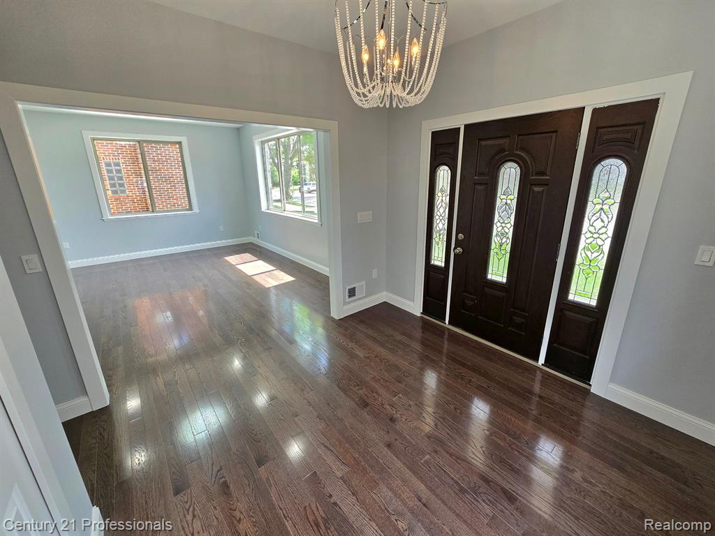 4974 Schlaff Street, Dearborn, MI 48126 — Photo 5