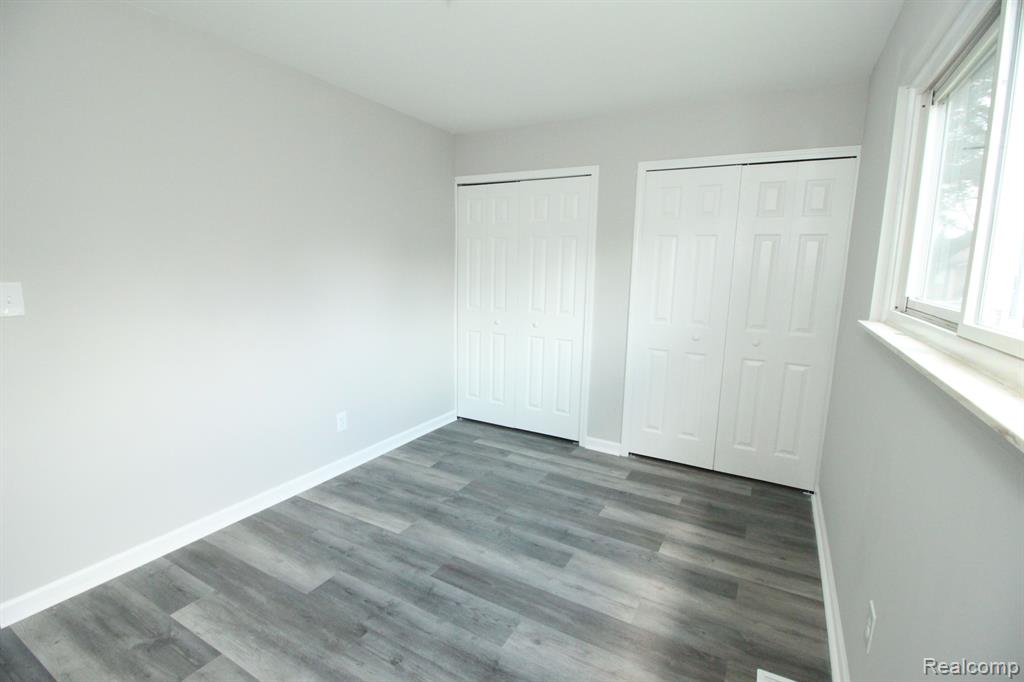 4833 OCEAN Court, Sterling Heights, MI 48310 — Photo 37
