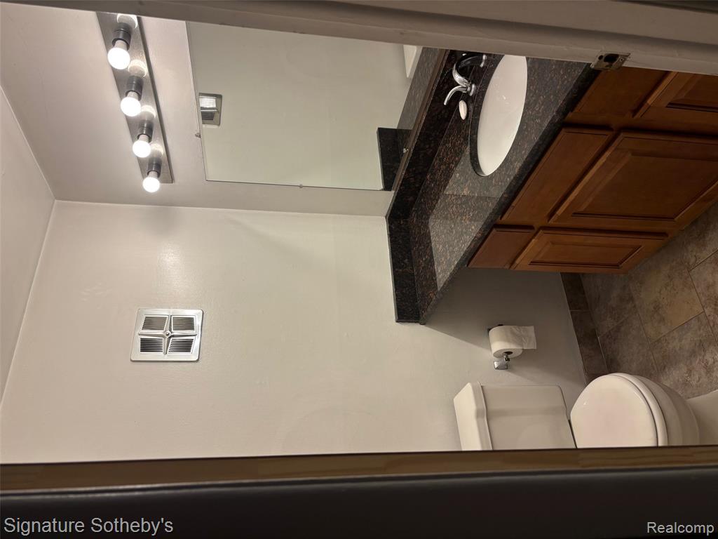 689 E Fox Hills Drive, 65, Bloomfield Hills, MI 48304 — Photo 18
