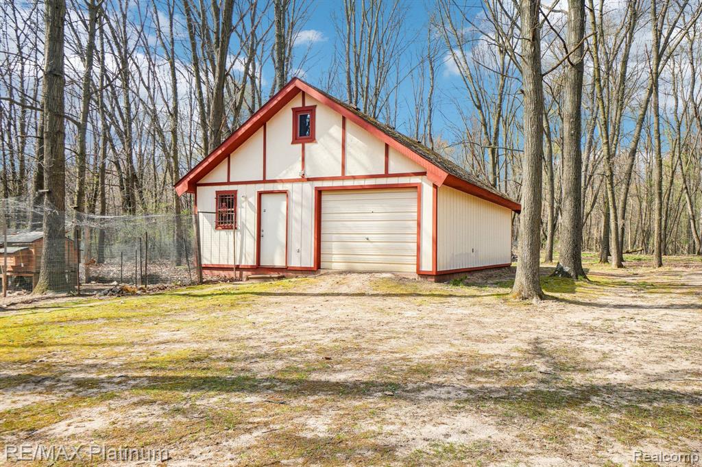 3380 W COHOCTAH Road, Fowlerville, MI 48836 — Photo 25