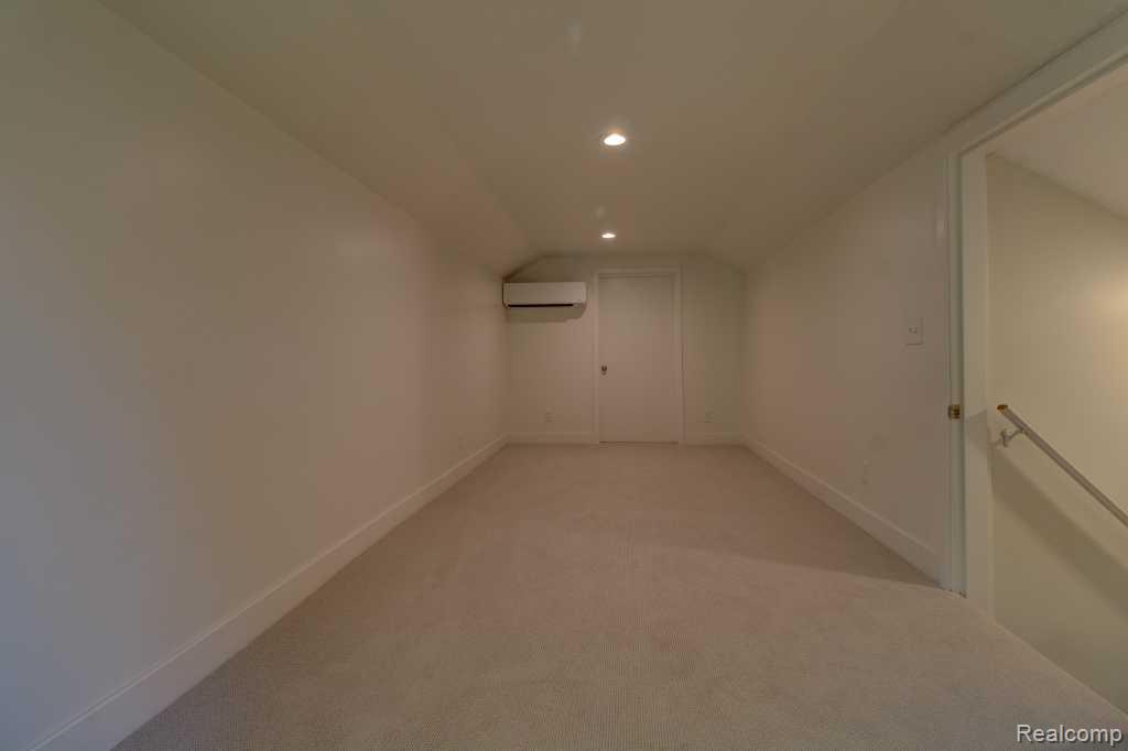 2973 Thorncrest Drive SE, Grand Rapids, MI 49546 — Photo 48