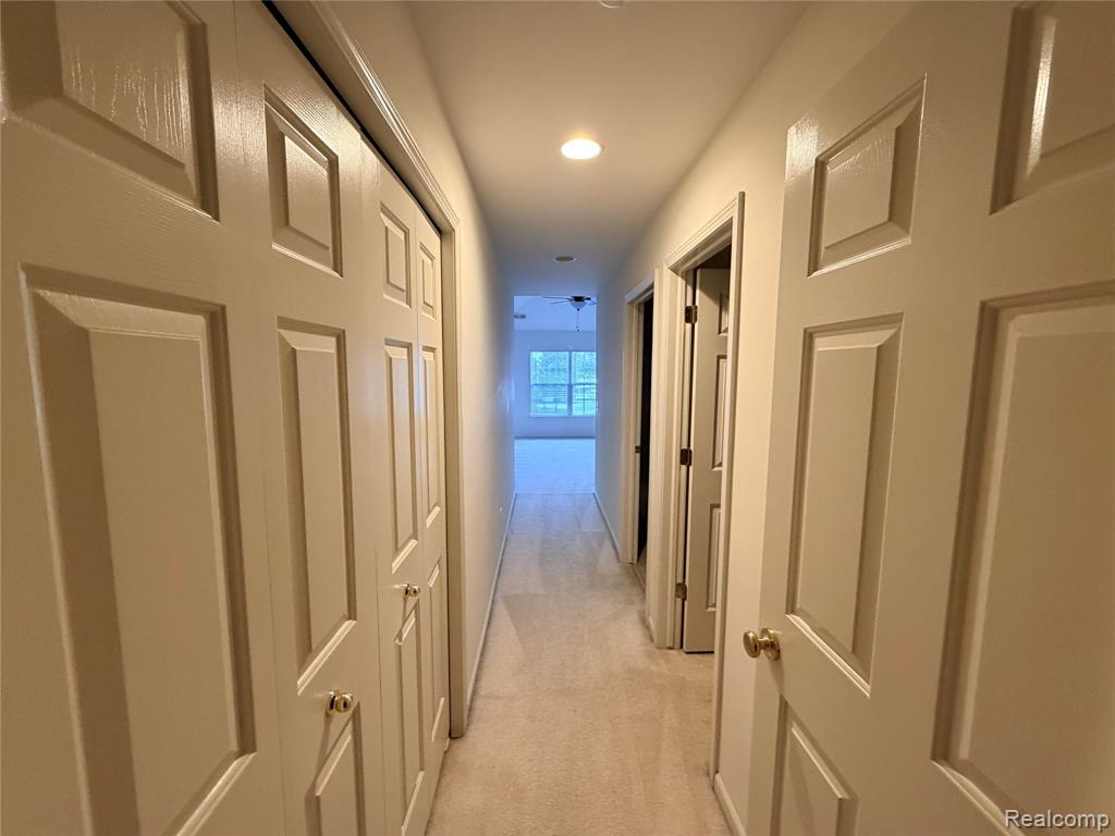 714 OLDE ENGLISH Circle, Unit 30, Howell, MI 48855 — Photo 12