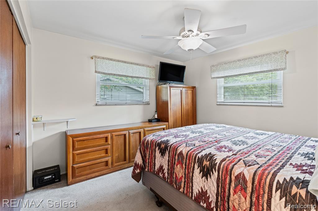 5368 Dunbar Drive, Grand Blanc, MI 48439 — Photo 12