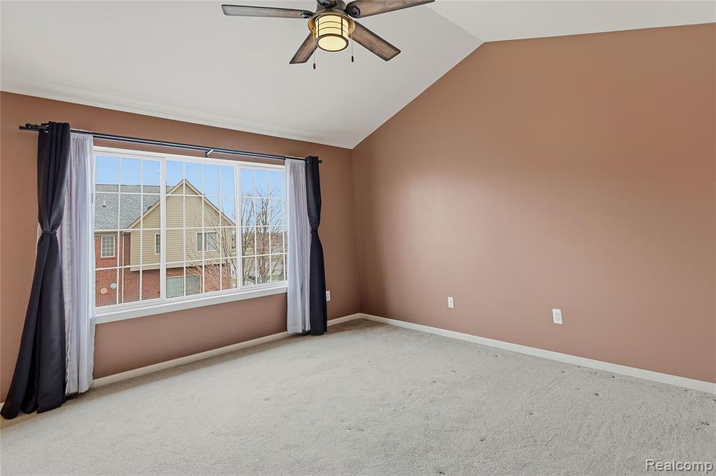 53106 Celtic Drive, Utica, MI 48315 — Photo 13