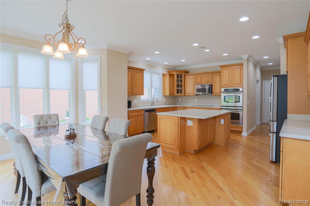 47909 Milonas Drive, Utica, MI 48315 — Photo 27