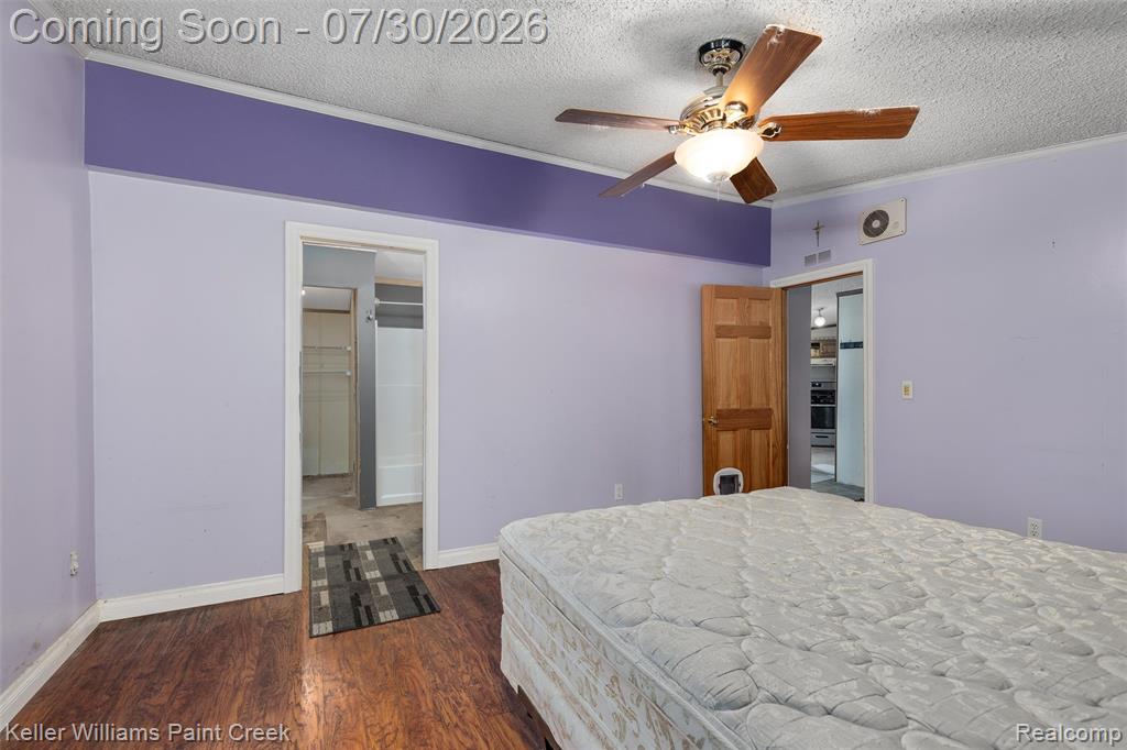 7544 Ravenswood Road, Wales, MI — Photo 12