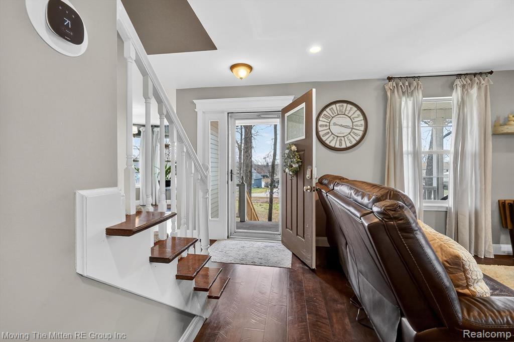 10129 Walnut Shores Drive, Fenton, MI 48430 — Photo 4