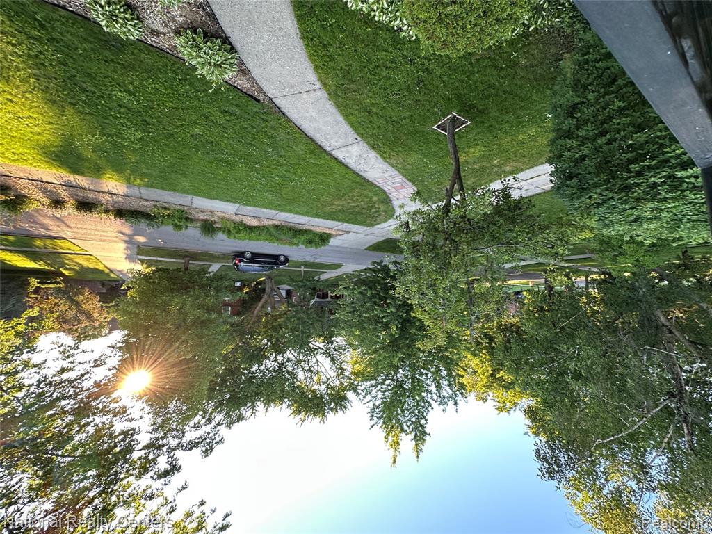 821 Pemberton Road, Grosse Pointe, MI 48230 — Photo 60