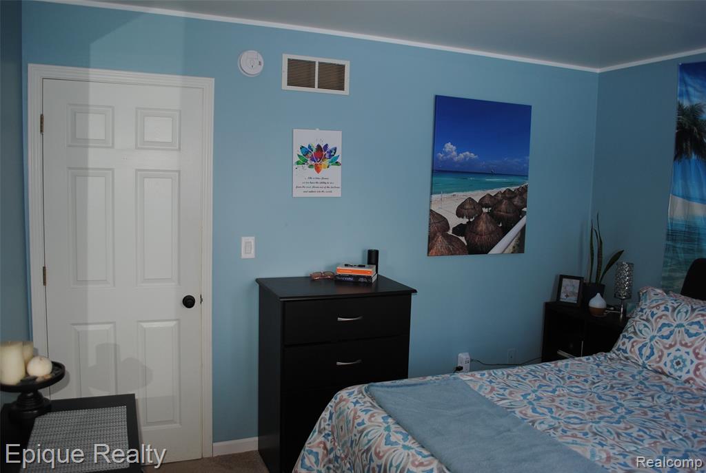 750 Applegate Drive, Marysville, MI 48040 — Photo 15