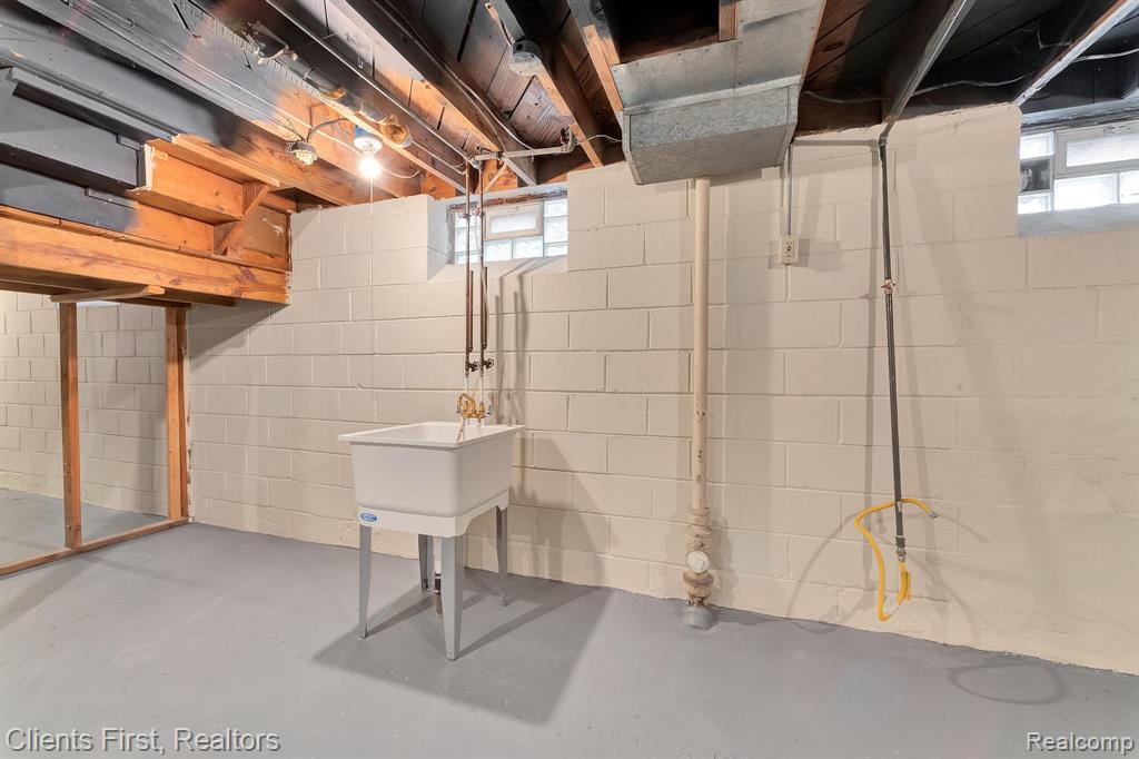 524 N York Street, Dearborn, MI 48128 — Photo 27