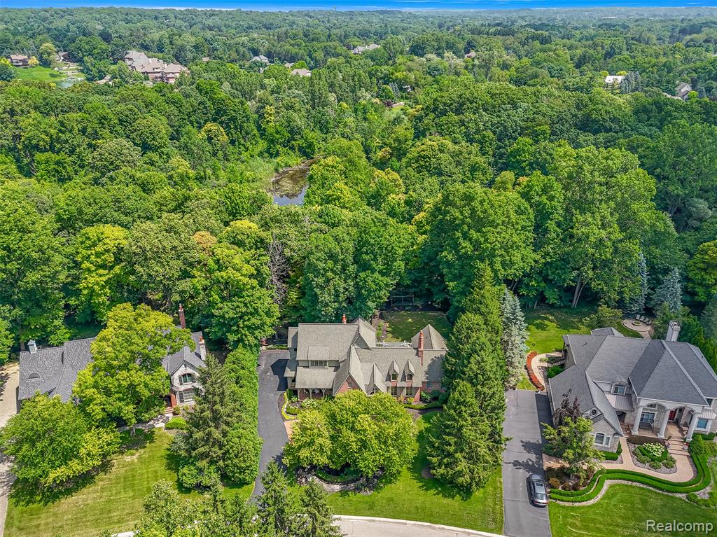 18278 Woodbury Court, Northville, MI 48168 — Photo 53
