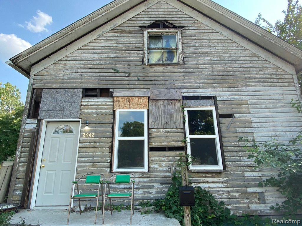 2642 E WILLIS Street, Detroit, MI 48207 — Photo 2