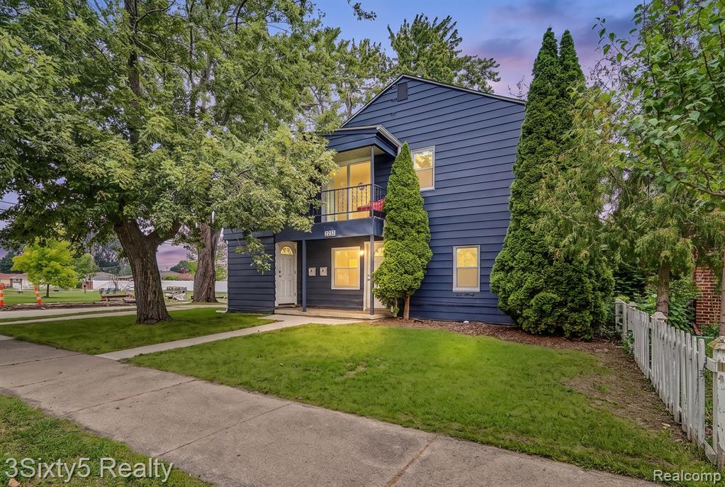 17128 Cicotte Avenue, Allen Park, MI 48101
