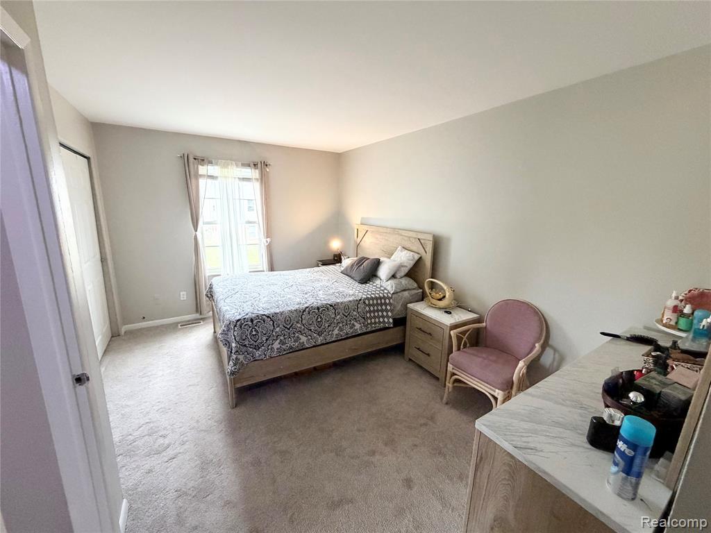 8542 SPINNAKER WAY, Ypsilanti, MI 48197 — Photo 10