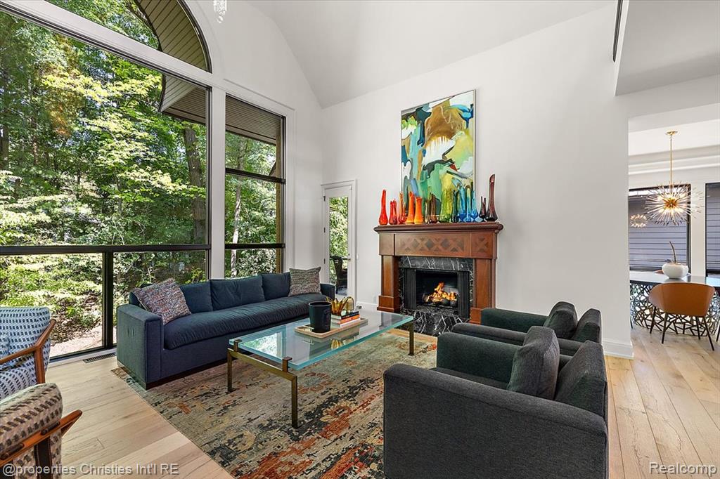40 Scenic Oaks Drive N, Bloomfield Hills, MI 48304 — Photo 9