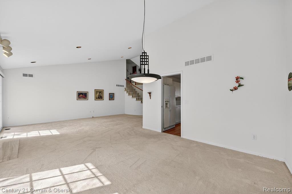 7307 Danbury Drive, West Bloomfield, MI — Photo 9