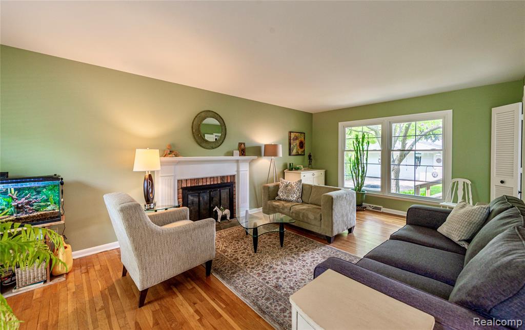 4220 Arlington Drive, Royal Oak, MI 48073 — Photo 11