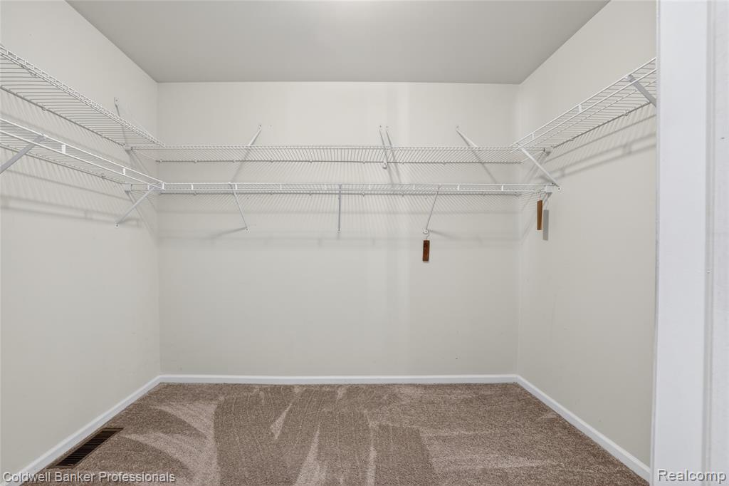 2470 Winkleman Drive, Waterford, MI 48329 — Photo 21