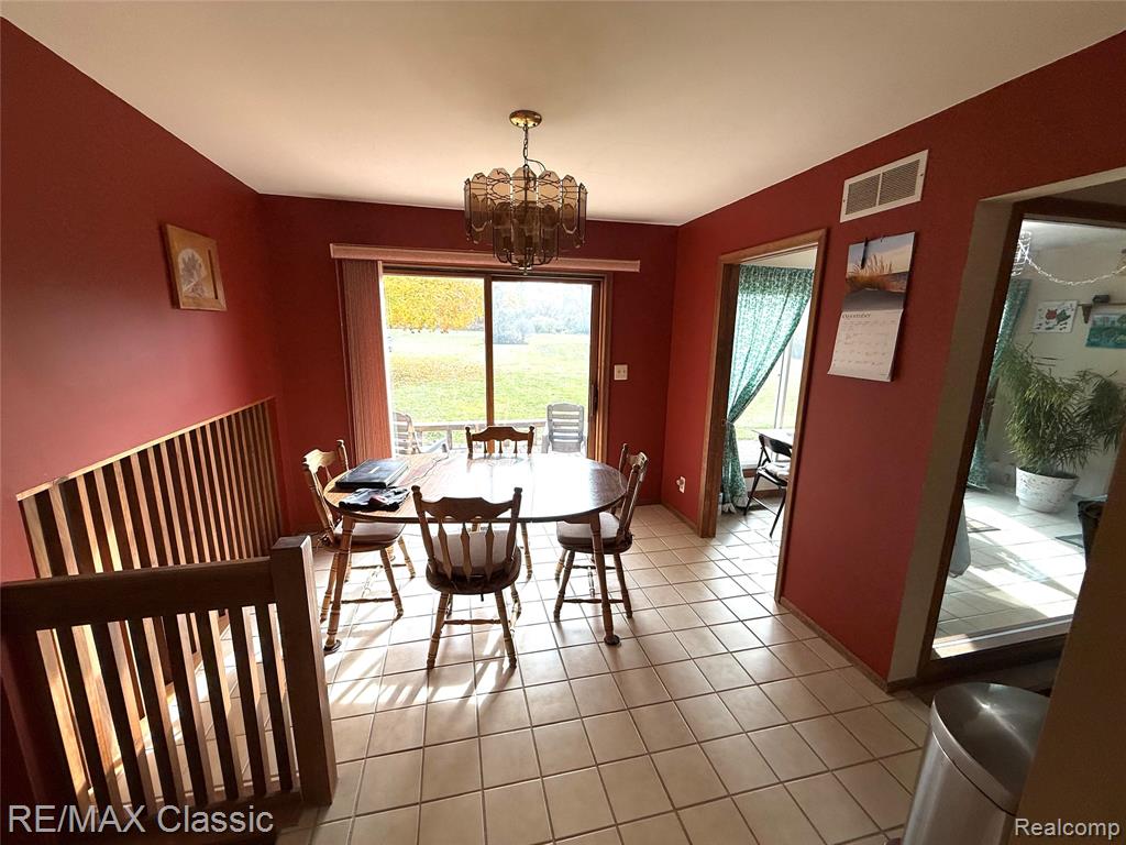 654 E Dawson Road, Milford, MI 48381 — Photo 13