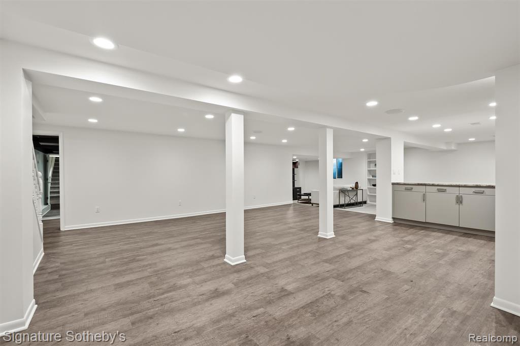 182 Chewton Road, Bloomfield Hills, MI 48301 — Photo 25