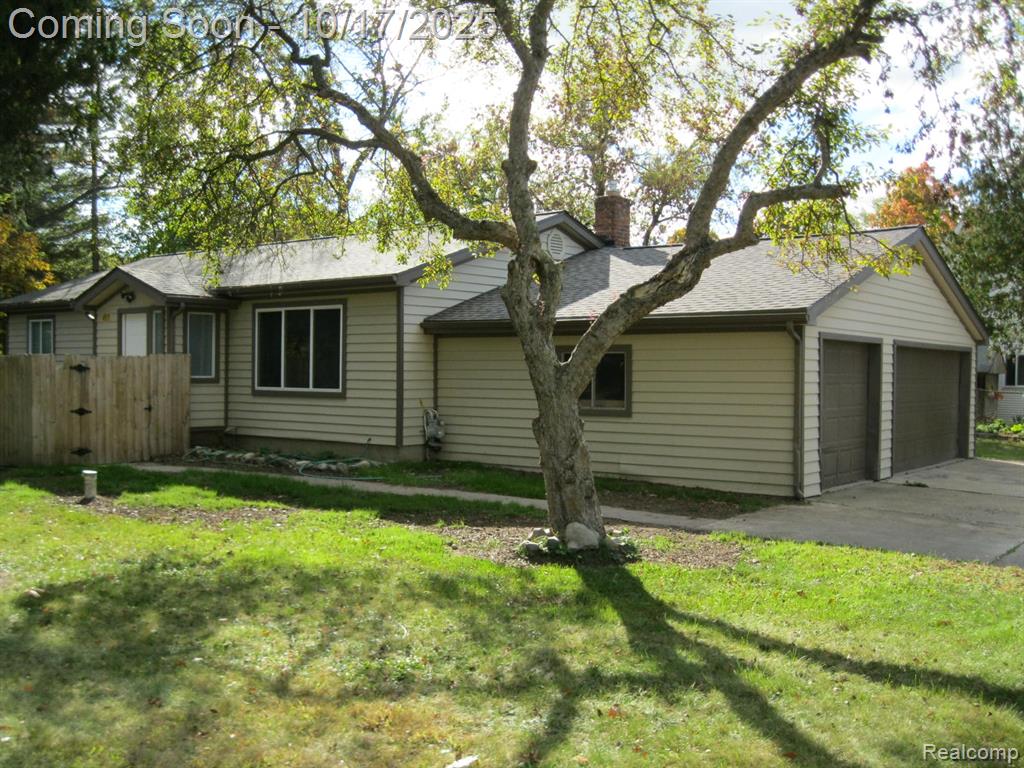 4491 Ormond Road, White Lake, MI 48383 — front exterior