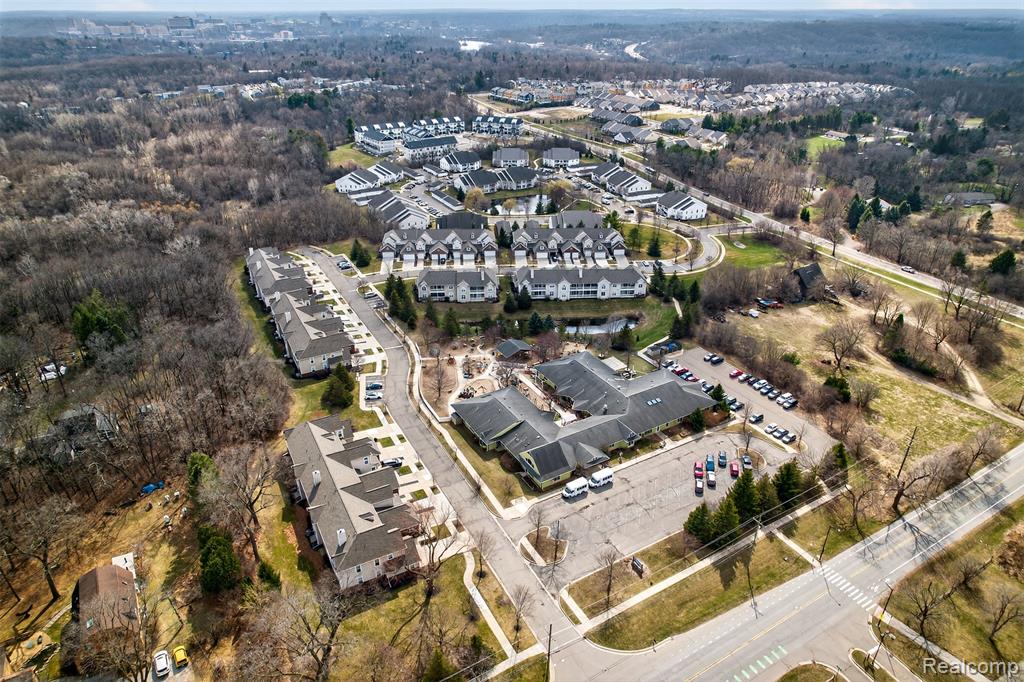 2946 Hunley Drive, Ann Arbor, MI 48105 — Photo 48