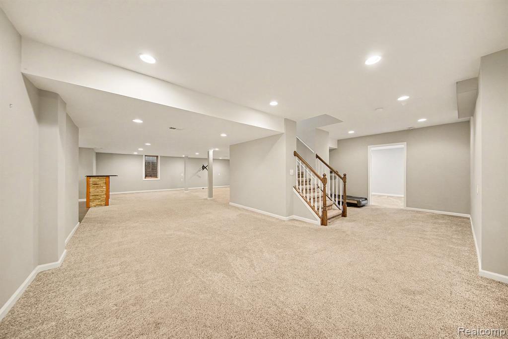 7586 Haverhill Lane, Canton, MI 48187 — Photo 27