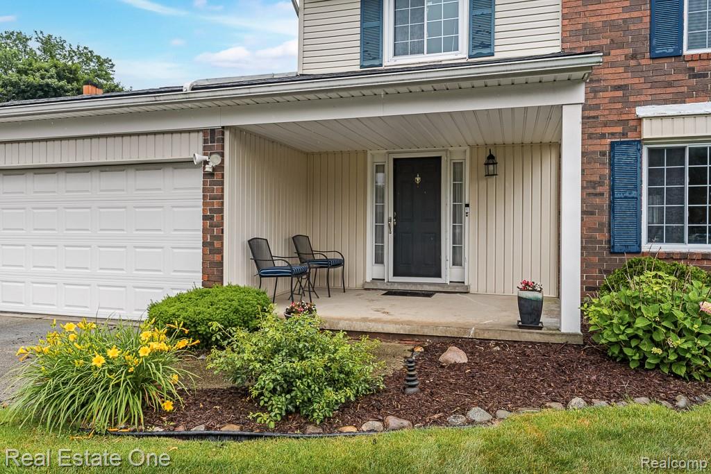 42514 Freeport Drive, Sterling Heights, MI 48313 — Photo 34