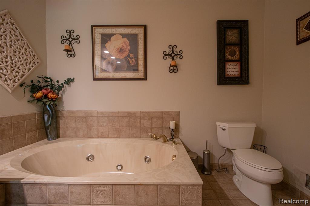 7857 KENDALL Road, Columbus, MI — Photo 23