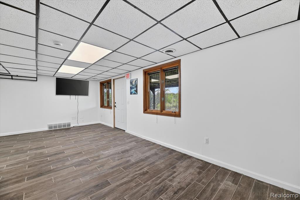 11280 Hegel Road, Goodrich Vlg, MI — Photo 37