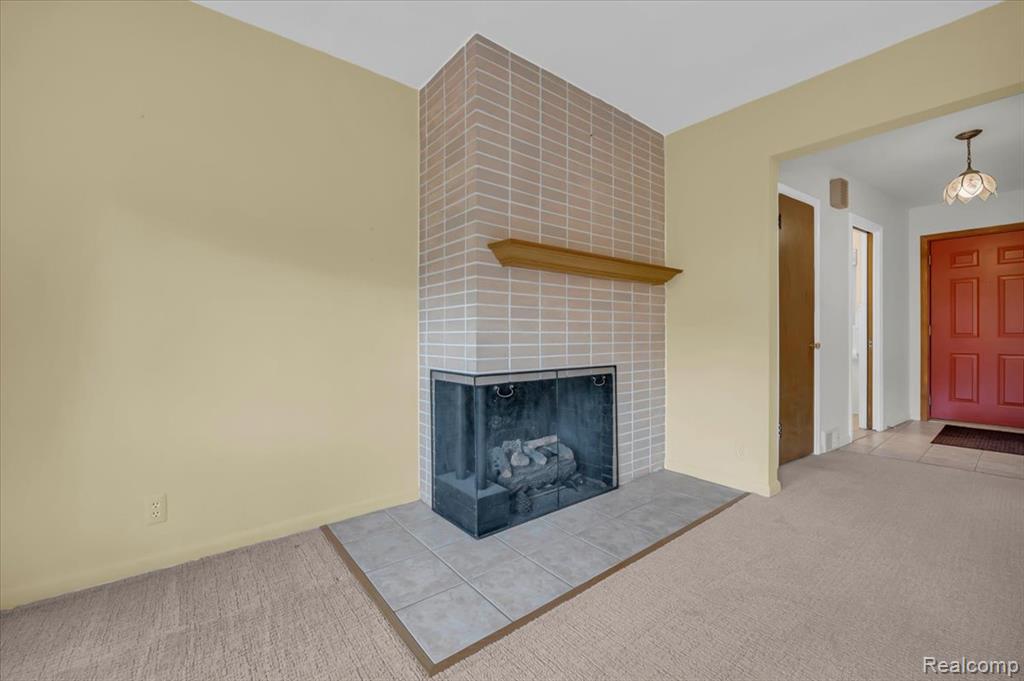 1076 Stratford Lane, Bloomfield Hills, MI 48304 — Photo 10