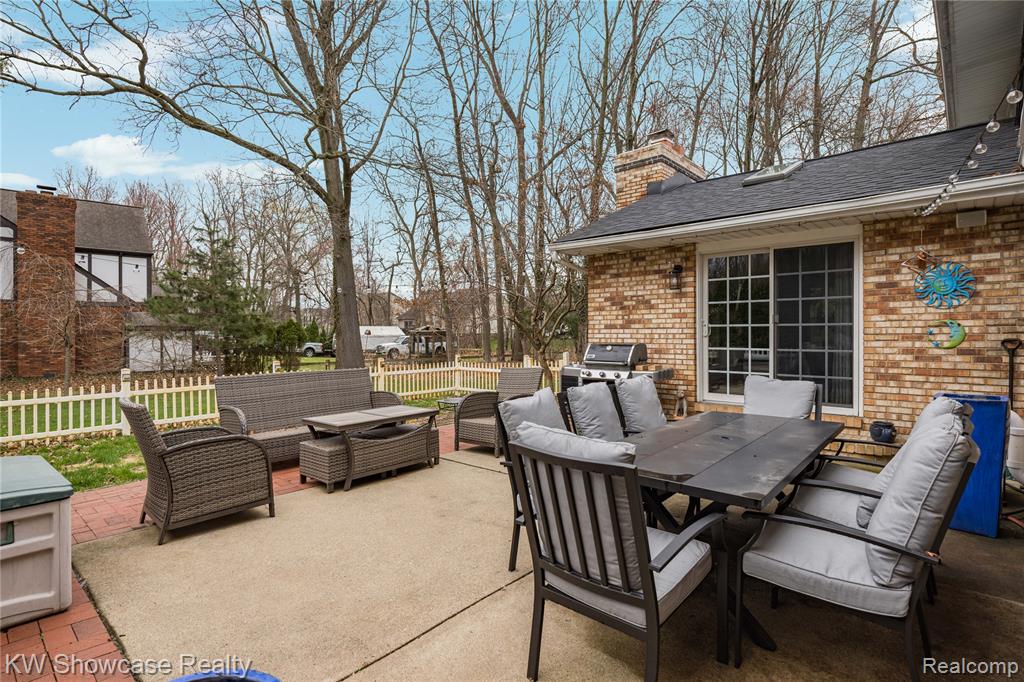 6144 Venice Drive, Commerce Twp, MI 48382 — Photo 77