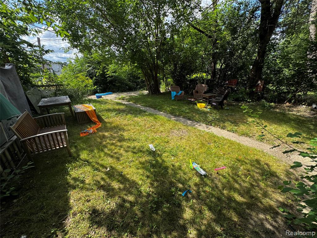 14053 Strathmoor Street, Detroit, MI 48227 — Photo 5