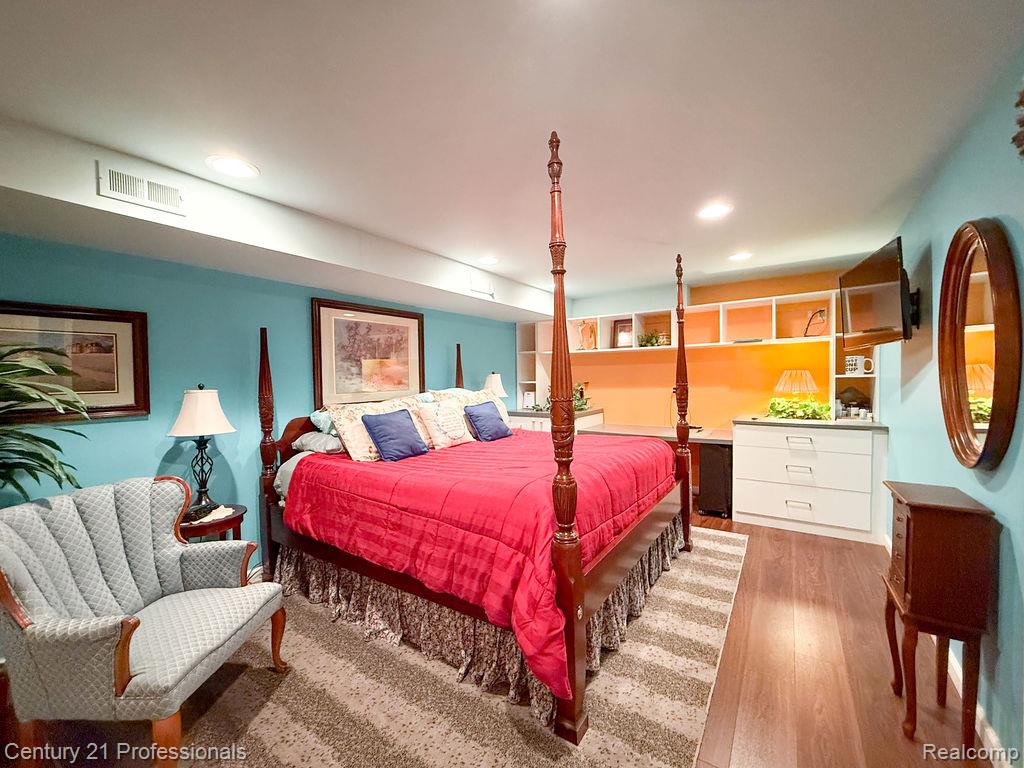 57136 Megan Drive, Washington, MI — Photo 32