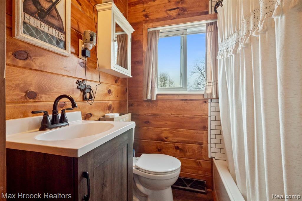 4840 Jamm Road, Lake Orion, MI — Photo 20