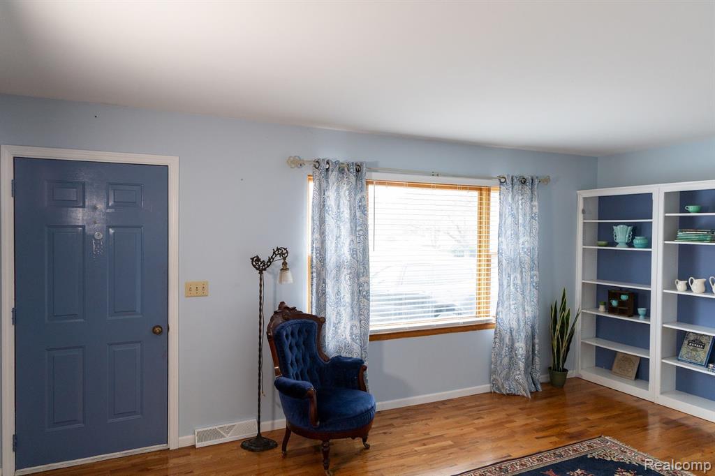 608 HIXON, Vassar, MI 48768 — Photo 9