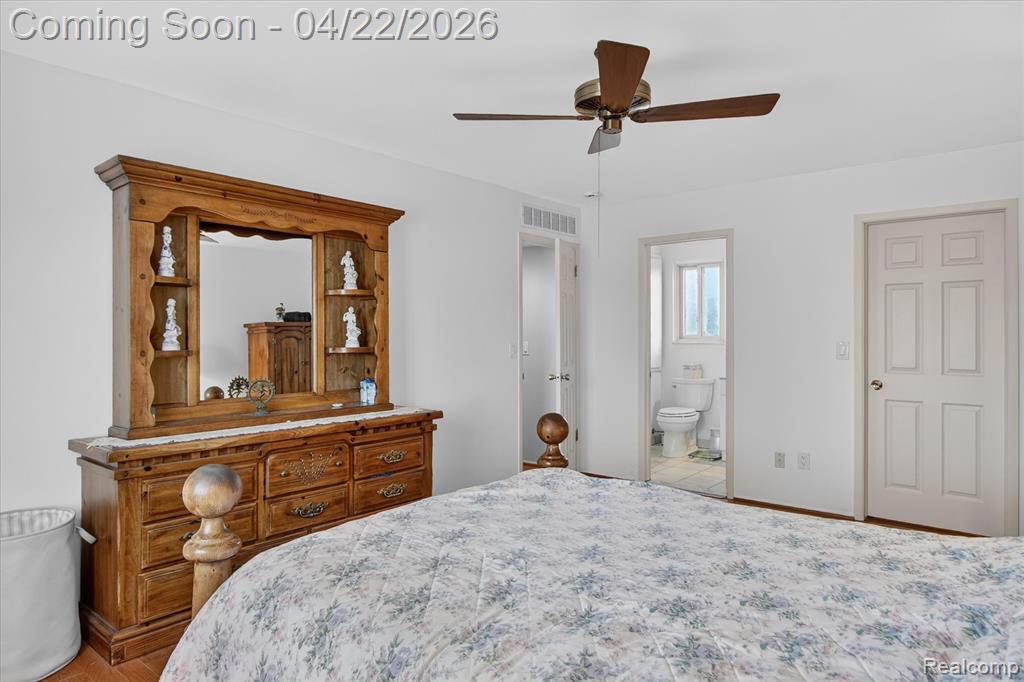 44226 Harsdale Drive, Canton, MI 48187 — Photo 34