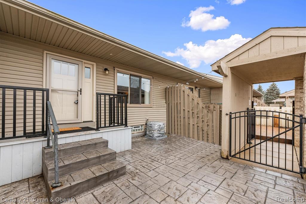 62401 Raleigh Court, 1, South Lyon, MI 48178 — Photo 5
