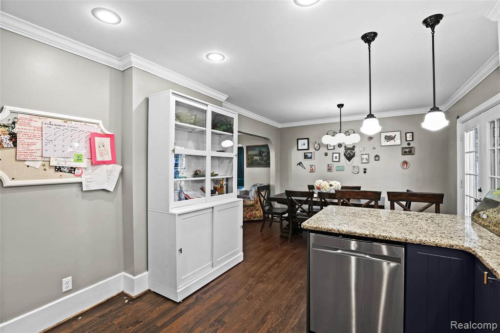 4325 Olivia Avenue, Royal Oak, MI 48073 — Photo 14