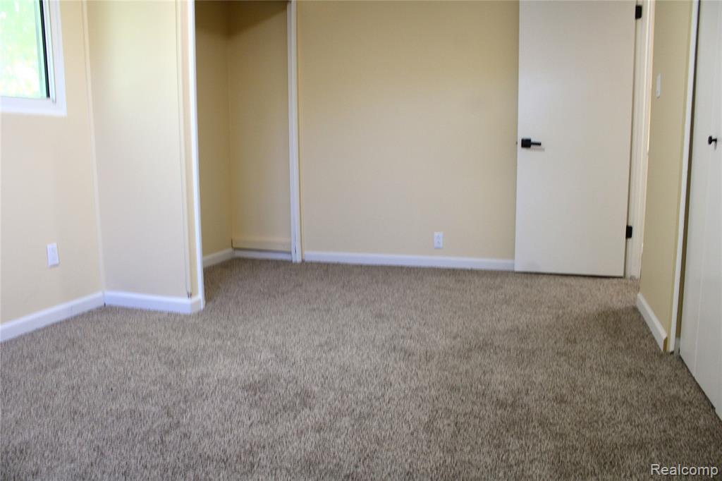 3414 Clement Street, Flint, MI 48504 — Photo 26
