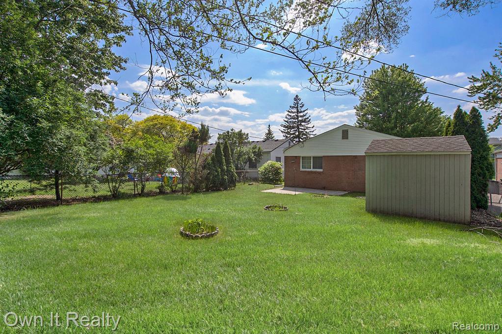 5680 N GLOBE Street, Westland, MI — Photo 35