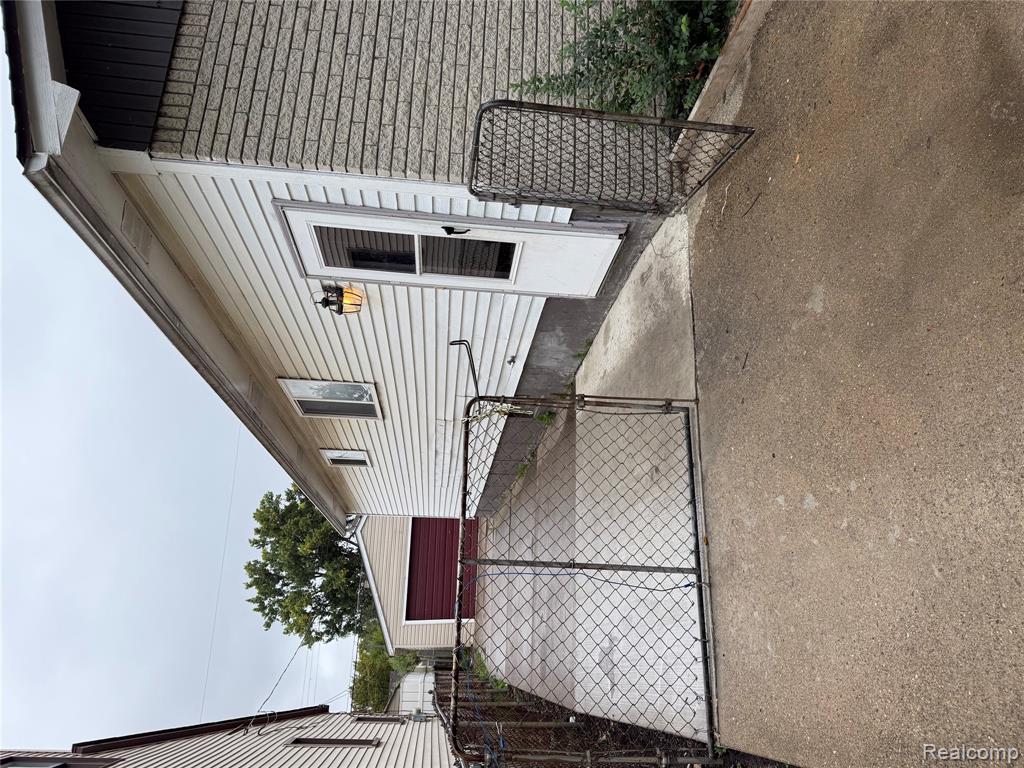 7219 Hupp Avenue, Warren, MI 48091 — Photo 27