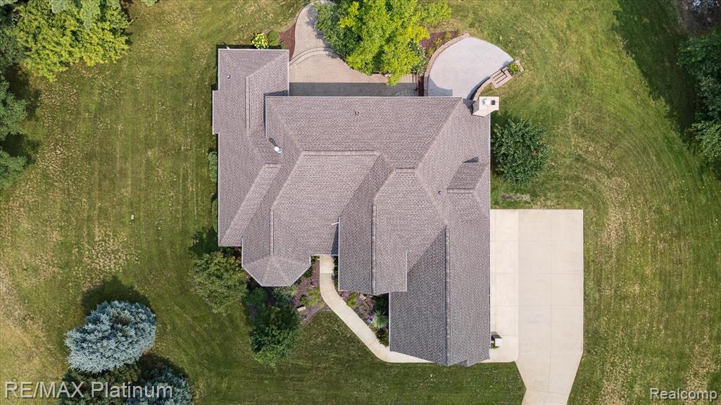 9071 Thornapple Drive, Pinckney, MI 48169 — Photo 76
