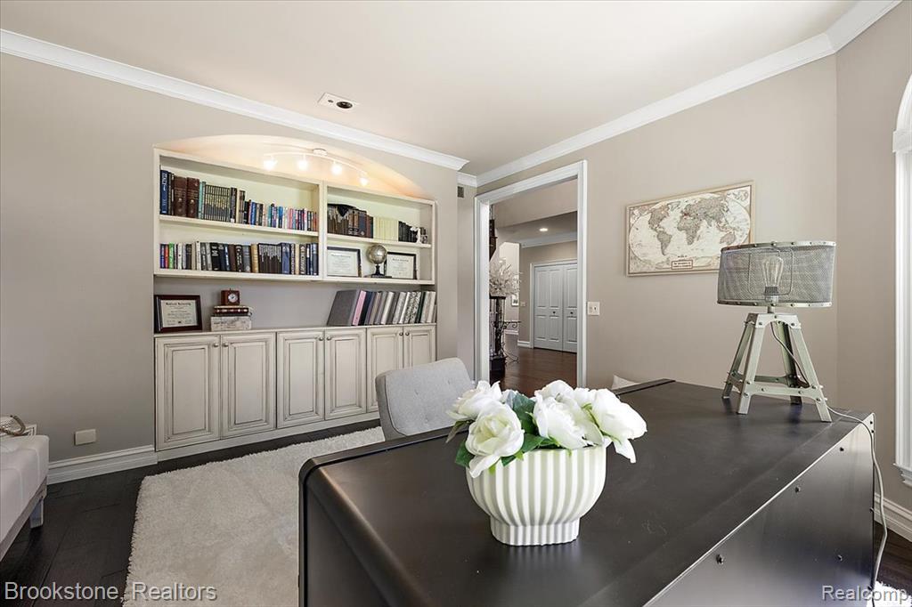 34 Fern Drive, Leonard, MI 48367 — Photo 21