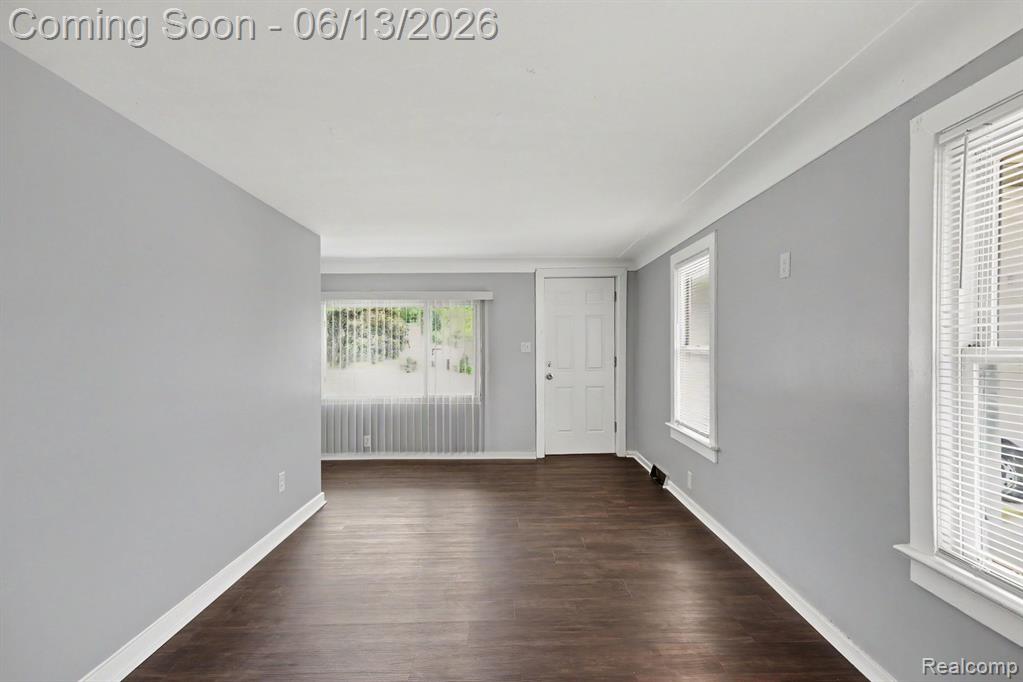 25383 Lawn Street, Roseville, MI 48066 — Photo 5